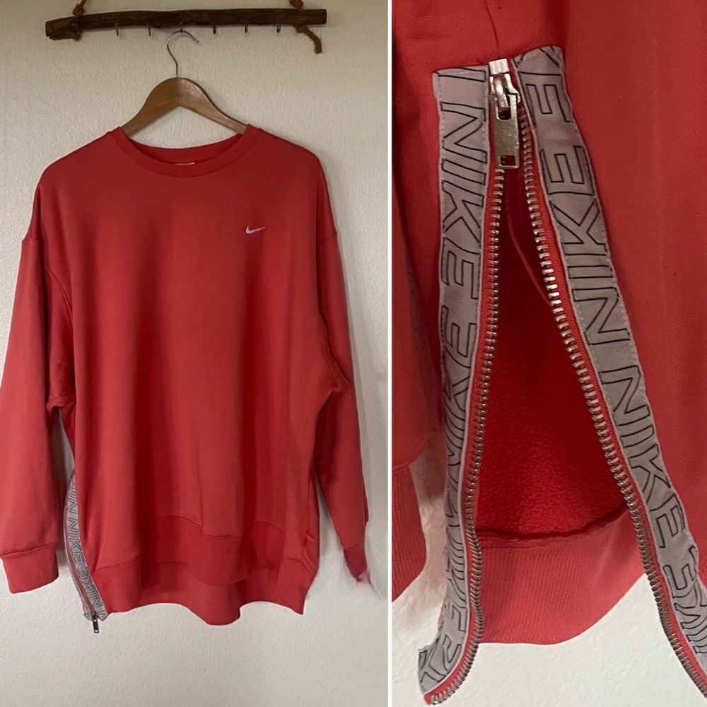 Nike pull over hoodie